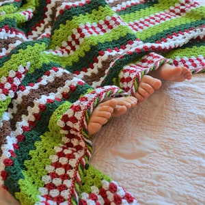 CROCHET PATTERN x Crochet Blanket Pattern, Christmas Crochet, Christmas Crochet Blanket, Granny Stripe Blanket, Merry Grinchmas Blanket