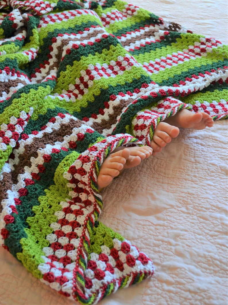 CROCHET PATTERN x Crochet Blanket Pattern, Christmas Crochet, Christmas Crochet Blanket, Granny Stripe Blanket, Merry Grinchmas Blanket