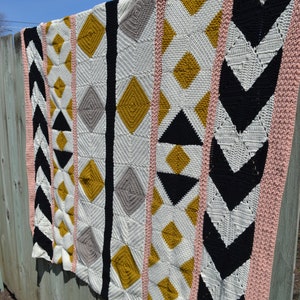 CROCHET PATTERN x Crochet Blanket, Crochet Quilt, Find Your Way Blanket