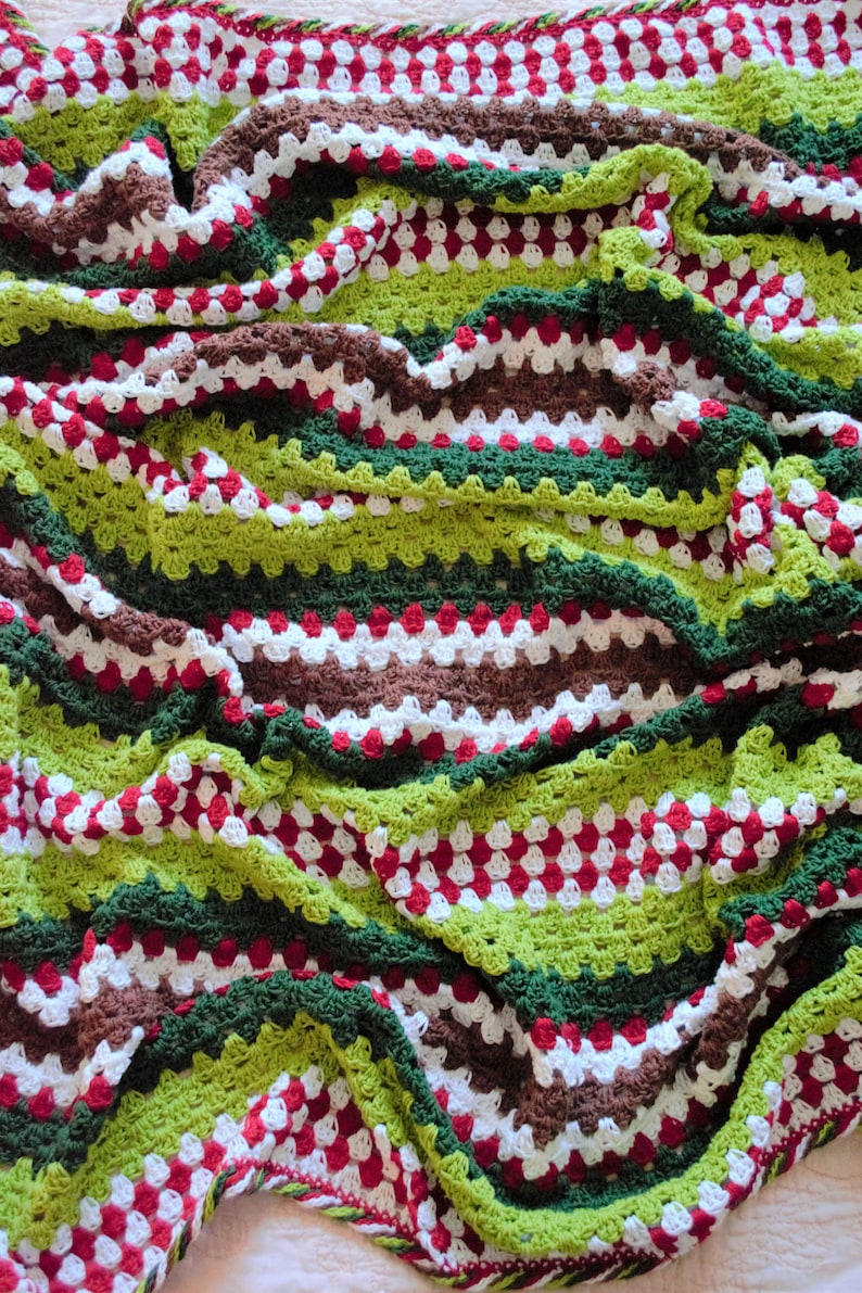 CROCHET PATTERN x Crochet Blanket Pattern, Christmas Crochet, Christmas Crochet Blanket, Granny Stripe Blanket, Merry Grinchmas Blanket