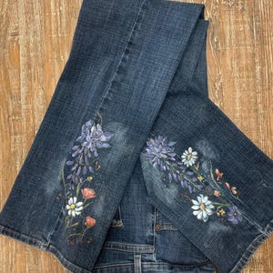 Painted Jeans - Flowers Hand Painted on Jeans - Women&#39;s Blue Jeans - Upcycled/Recycled - Size 8