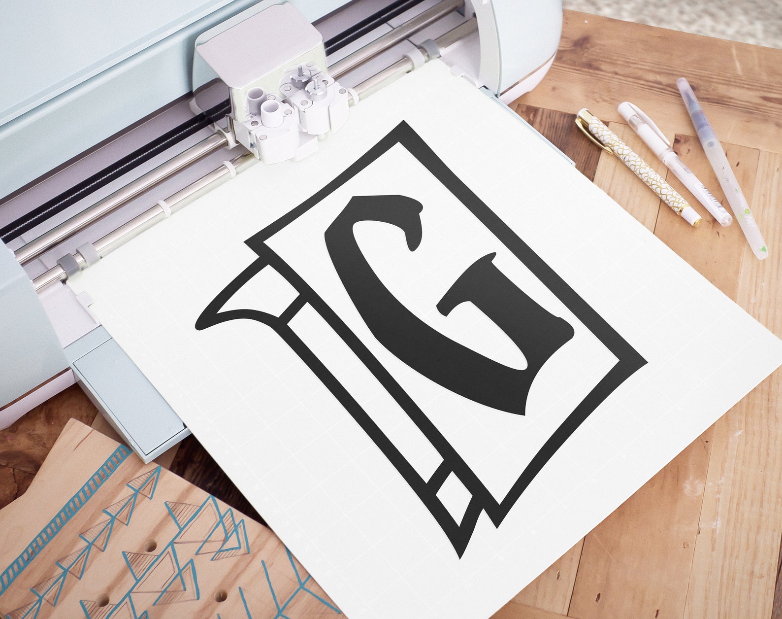 Free Free 147 Gryffindor Lion Svg SVG PNG EPS DXF File