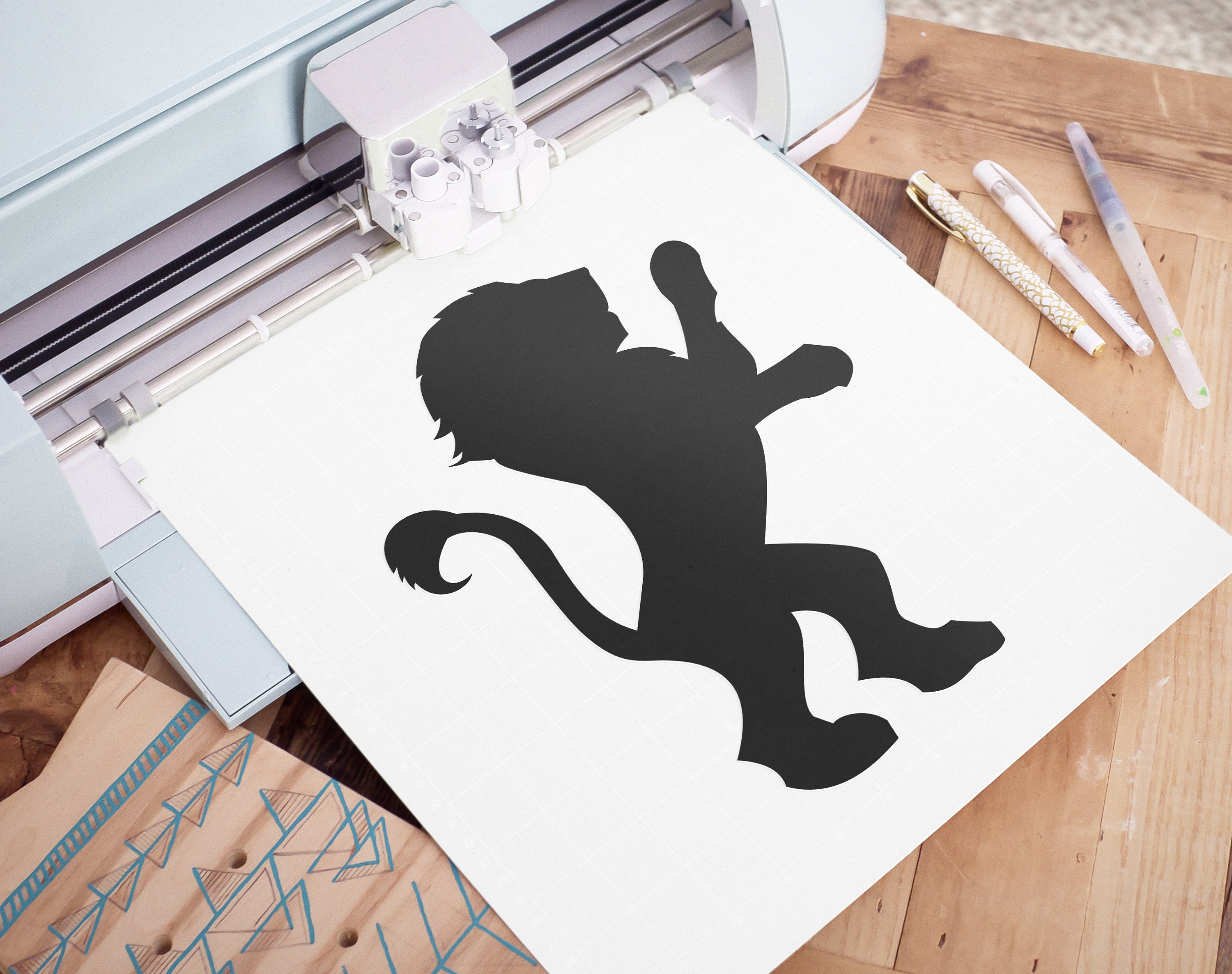 Free Free 185 Gryffindor Lion Svg SVG PNG EPS DXF File