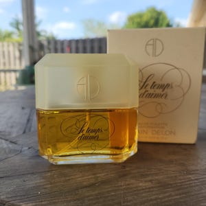 RARE Vintage Alain Delon Le Temps D&#39;Aimer Eau de Toilette 4.4 FL oz spray from 1981 discontinued desirable scent