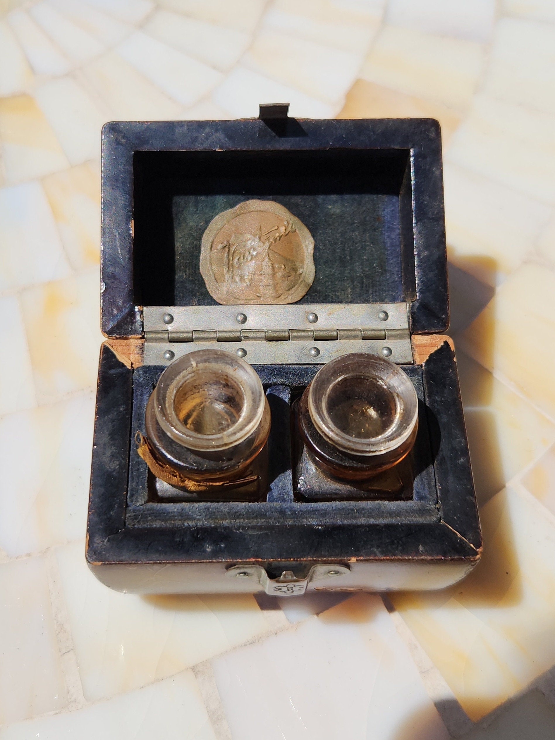 Antique Perfume Bottles in Japanese Lacquer Box Vantines