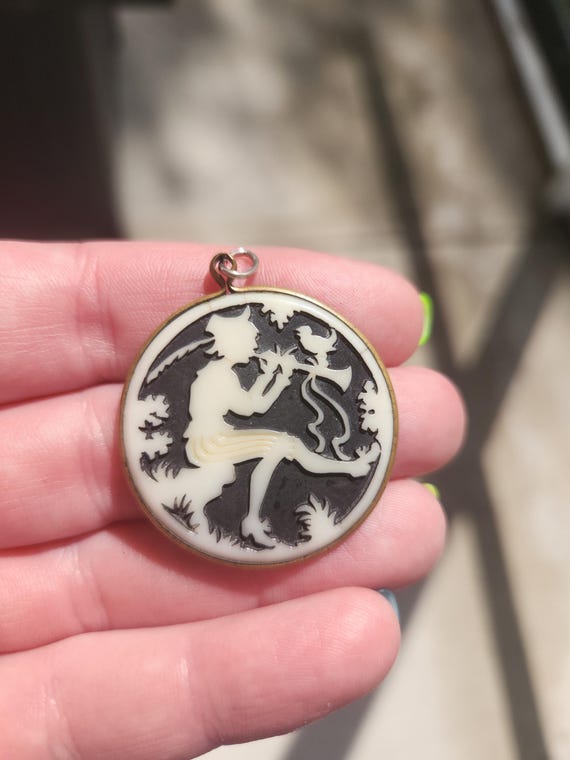 Antique Porcelain Whimsical Pendant Victorian Pied Piper, Peter