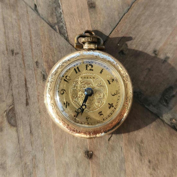 Vintage Gruen pendant watch, antique caliber 335 pocket watch, Antique Swiss women's pocket watch, collectable timepiece, 15 jewels