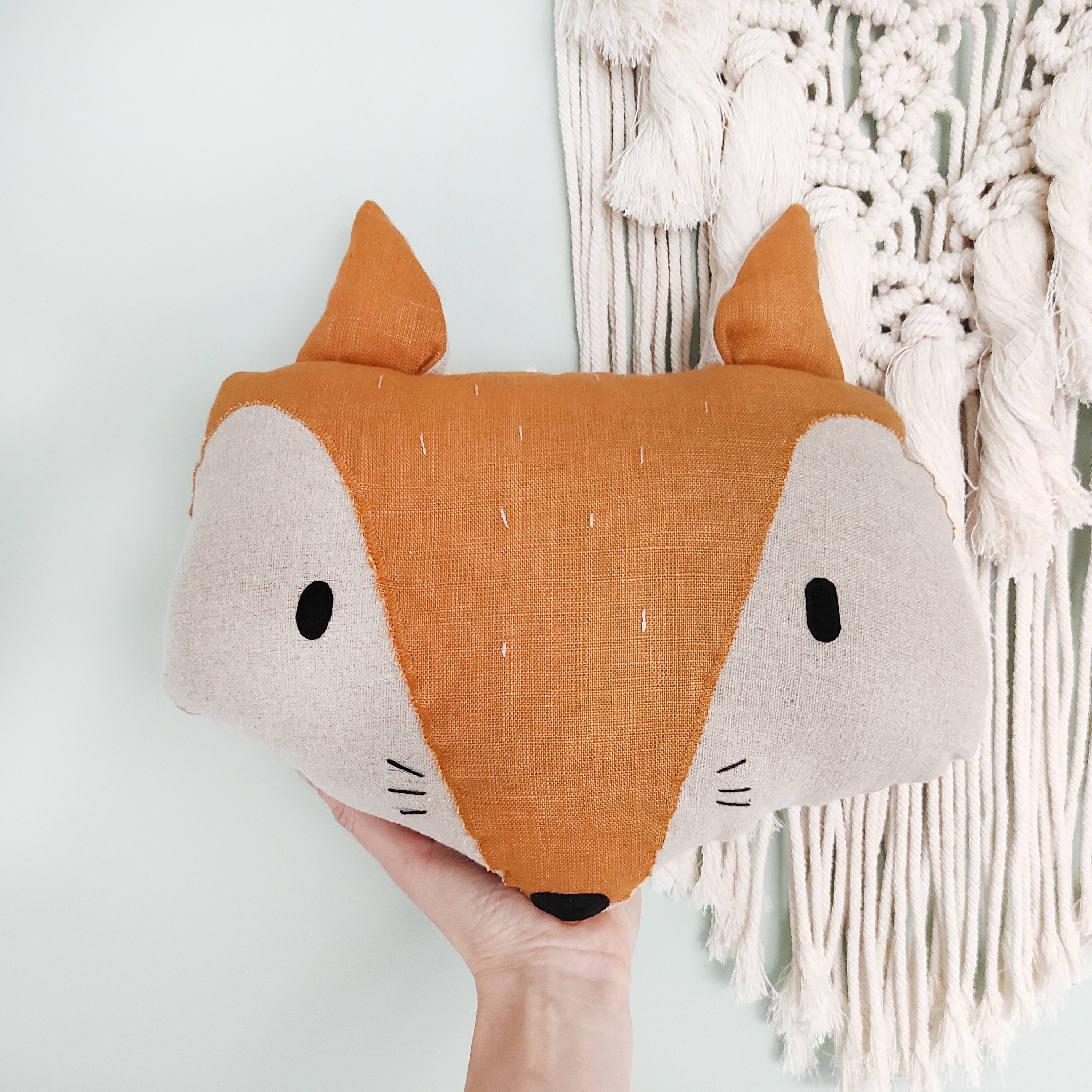 Coussin Renard en Lin Couleur Camel et Naturel avec Broderie Pour Décoration Chambre d'enfant