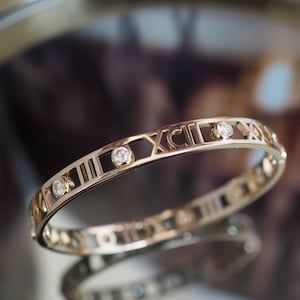 Roman Numeral Gold Bangle with Screwdriver