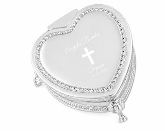 Joyero personalizado de plata con forma de corazón grabado para bautizo o primera comunión.