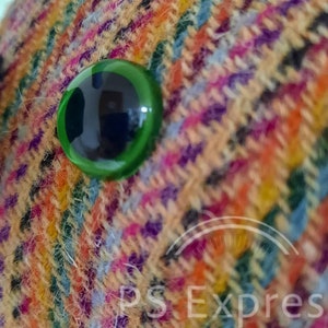 Hecho a pedido. Tapiz de pared con ciervo falso con tela Harris Tweed. Tú eliges los colores y yo haré un hermoso ciervo solo para ti. imagen 9