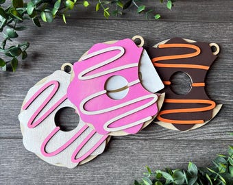 Laser Cut Donut Gift Card Holder, Reusable Wooden Ornament with 3D Frosting