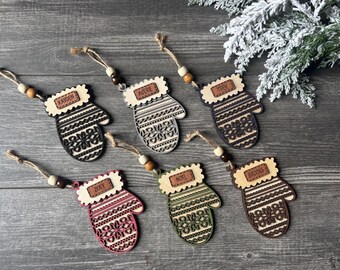 Personalized Mitten Ornament, Cozy Knit Design with Custom Name Tag