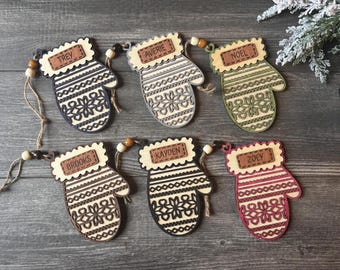 Personalized Knit Mitten Gift Card Holder, 3D Wooden Ornament