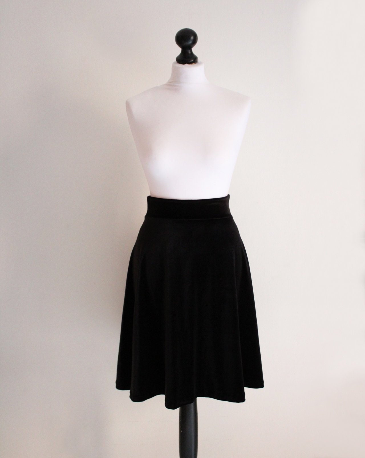 Crushed Velvet Skater Skirt / Topshop / Black / Mini Skirt / Circle Skirt /  Modern Vintage / Uk 10 / EUR 38 