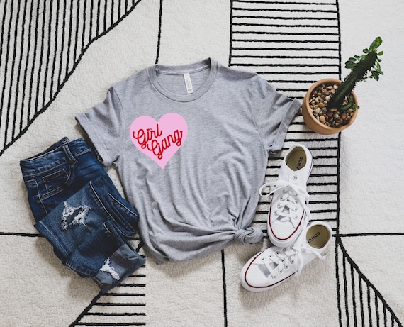 Women's Fit Feminist Girl Gang Pink Heart Feminism Girls Support Girls Cute Bachelorette Party Girls Trip Heather Gray Pocket T-Shirt