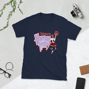 Regreso a Horror High Cheerleader 80's Cult Classic camiseta unisex de manga corta