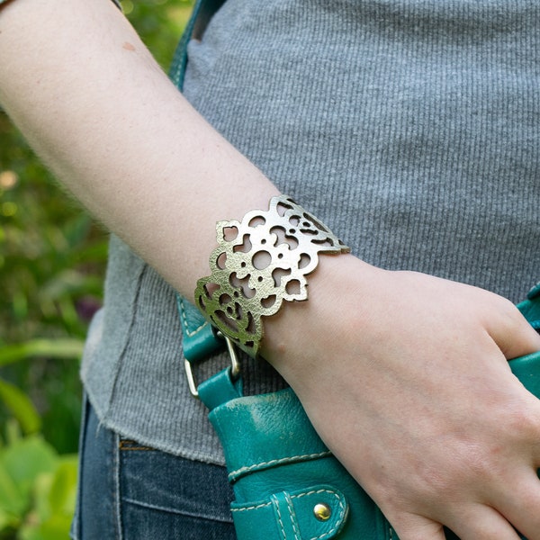 Laser Cut Leather Bracelet • Leather Cuff • Leather Wristband • Victorian Bracelet • New Metallic Colours • "Clover" Design