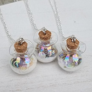 Real Natural Tiny Seashell Shell Beach In A Bottle Glass Iridescent Aura Shine Jar Novelty Gift Ocean Island Summer Silver Charm Necklace