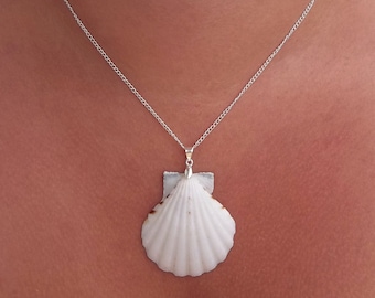 Real Natural White Scallop Seashell Shell Mermaid Ocean Beach Summer Island Hawaii Wedding Boho Charm Silver Pendant Necklace 18&quot;