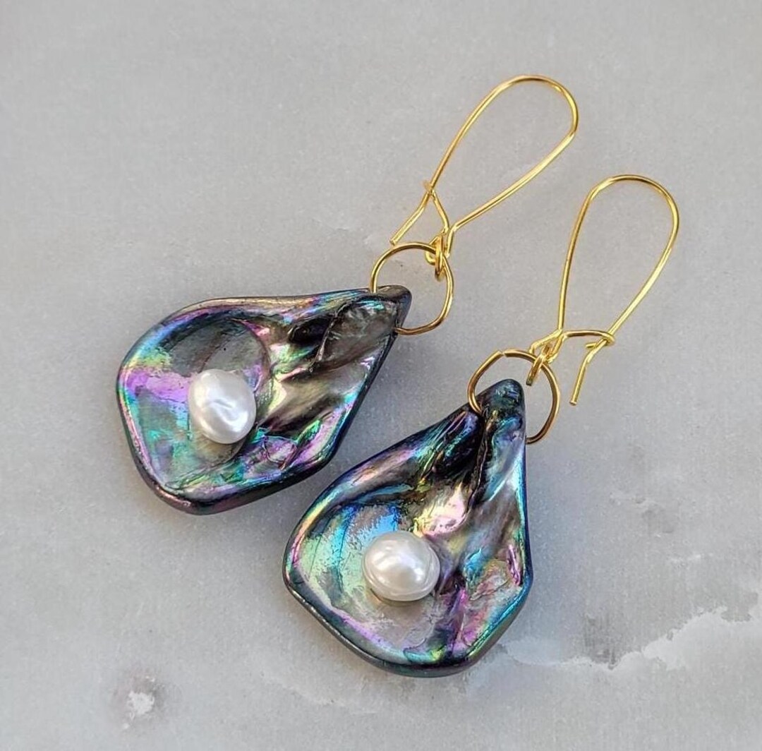 Real Shell Earing Real Natural Iridescent Oyster Shell Seashell Freshwater Pearl Sea ...