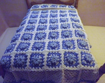 Crocheted Miniature Bedspread, Blue and White, Artisan Made, Dollhouse Miniature, Scale Miniature, One Inch Scale