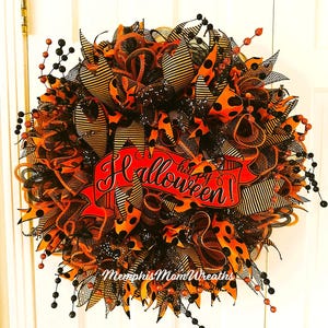 Halloween Wreath, Deco Mesh Wreath, Halloween Decor, Halloween Decorations, Happy Halloween, Halloween Front Door Wreath, Halloween Swag