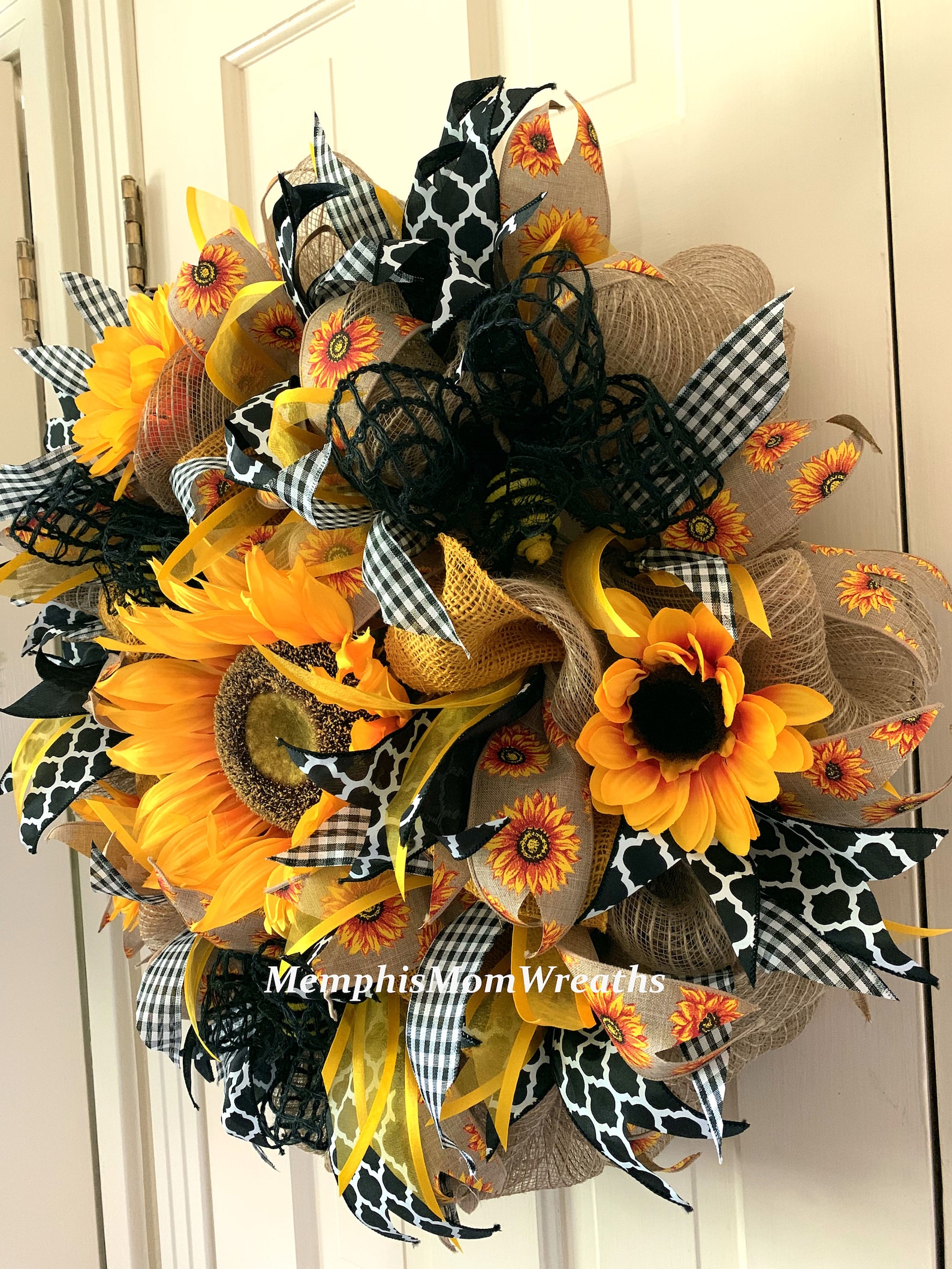 SUNFLOWER BEE FESTIVAL FAUX FLORAL WREATH_CWAJE05409