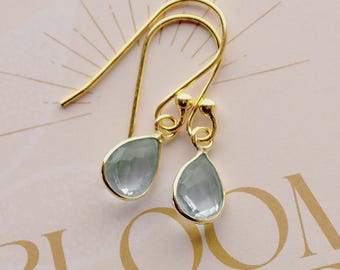 Aqua Chalcedon Ohrhänger Gold 925 Silber, Türkis-Blau Edelstein Tropfen Ohrringe Vergoldet, Maritimer Schmuck, Modernes Design, Geschenkidee