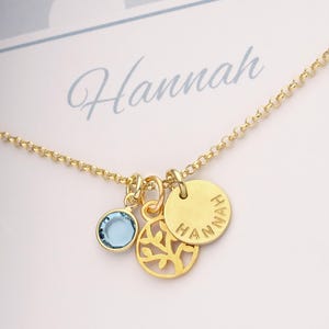 Collana con nome dorato con incisione dell'albero della vita, pietra portafortuna e scatola regalo, regalo per cresima, battesimo, compleanno di Bloomgart