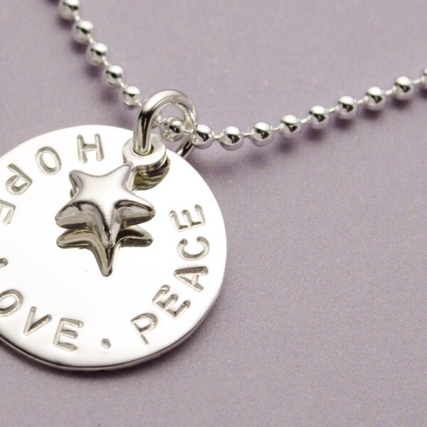 HOPE LOVE PEACE 925 Sterling Silber Kette mit Gravur Bloomgart