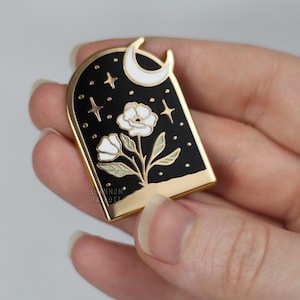 Night Sky Flower Enamel Pin, Floral Enamel Pin, Tattoo Pin, Botanical Pin, Plant Lover Pin, Gift For Her, Sister Gift, Friend Gift Under 15