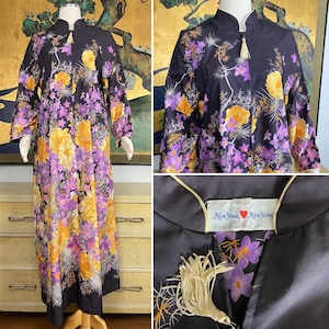 1970s Vintage Floral Print Zip Front Maxi Dress by New York, New York -- Colorful Floral Print!