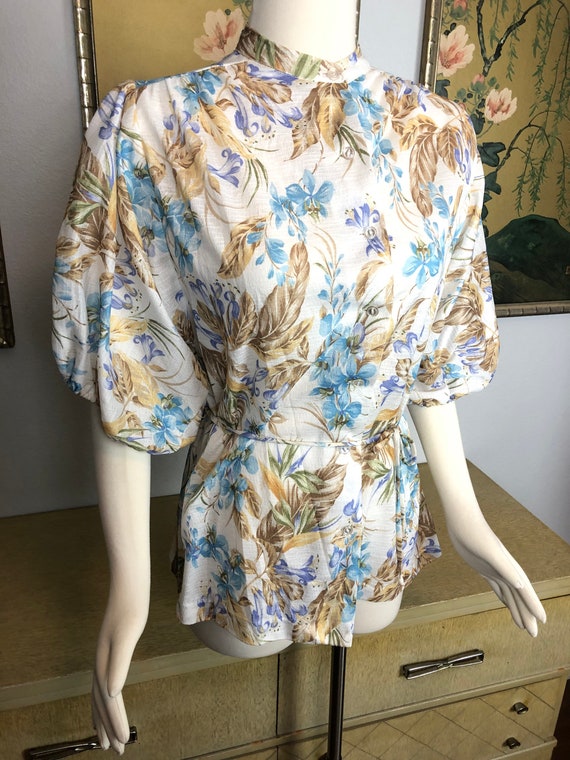 1970s Floral Print Blouse -- Floral Design in Shad