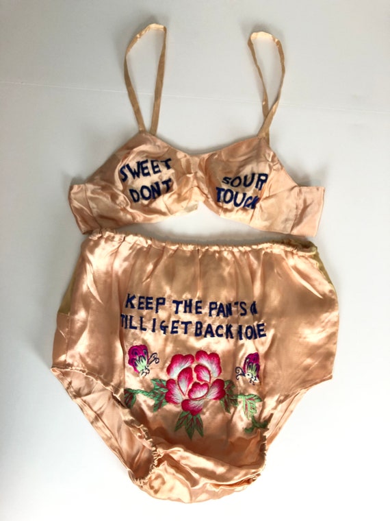 1940s Vintage WWII Lingerie Set -- 40s Embroidered