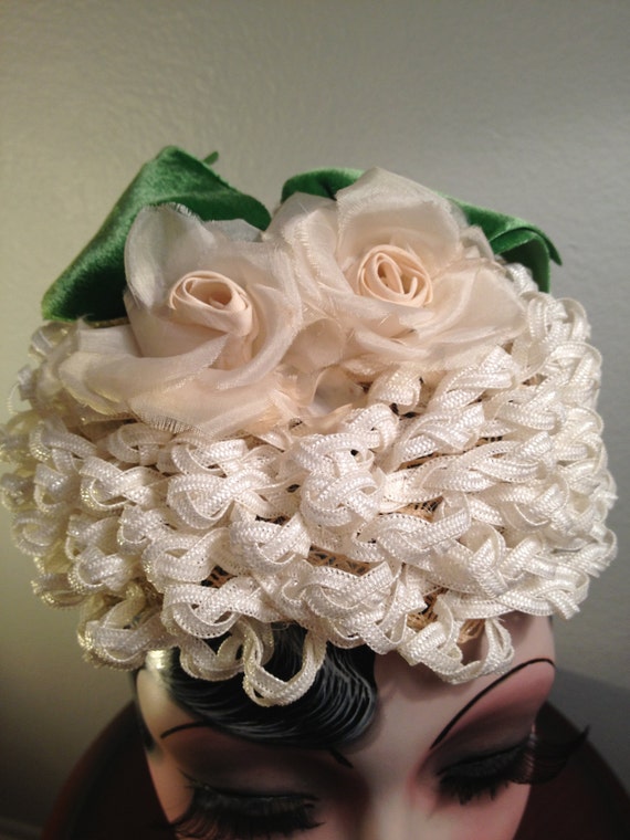 1950s Hat - Woven Hat with Velvet and Floral Trim - image 4