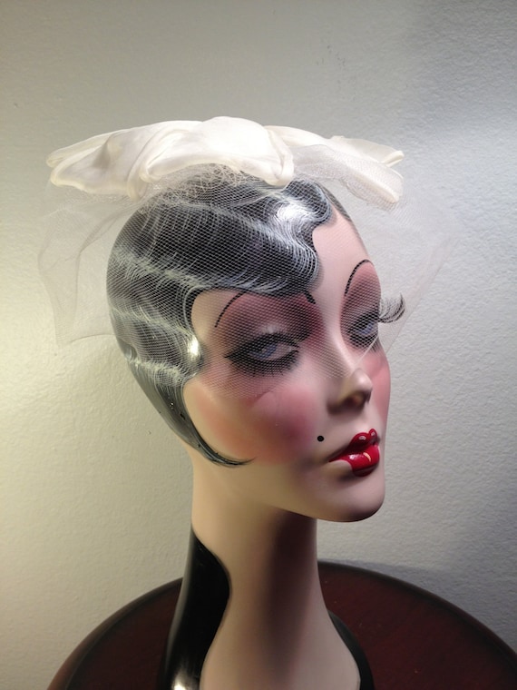 For the Bride -- 1950s Wedding Veil