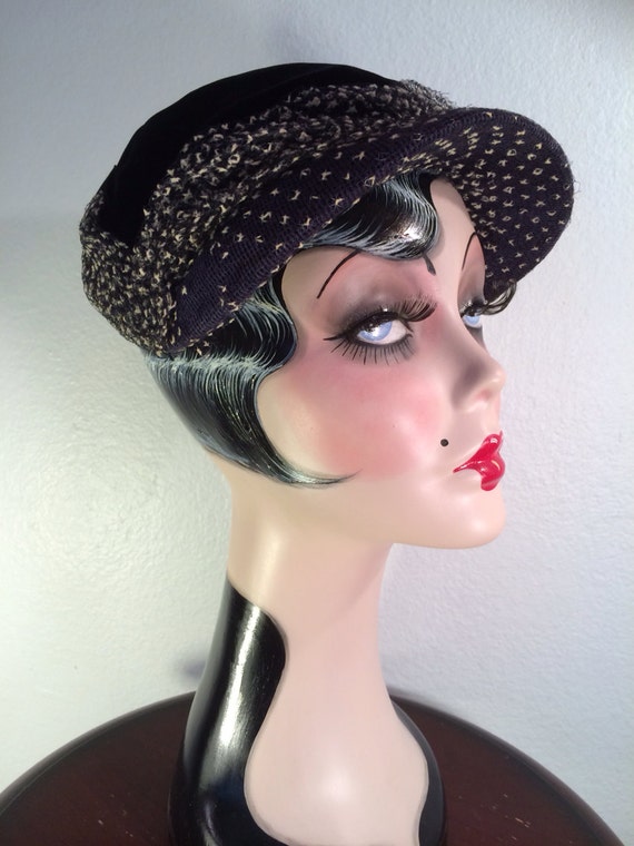 1950s Hat -- Navy Blue with Cream Flecked Trim and