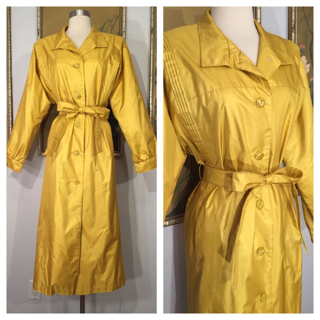 1980s Bright Gold Rain Coat by the Legend Nice Larger Size - Etsy