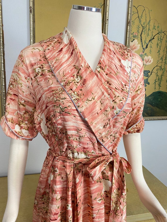 1940s 50s Novelty Print Dressing Gown Styled by C… - image 4