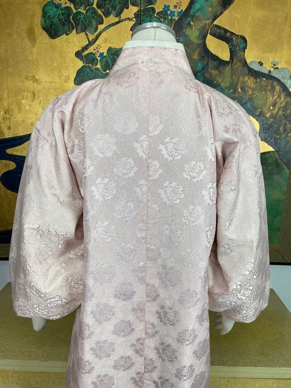 1960s Vintage Asian Brocade Evening Coat -- Shimm… - image 9