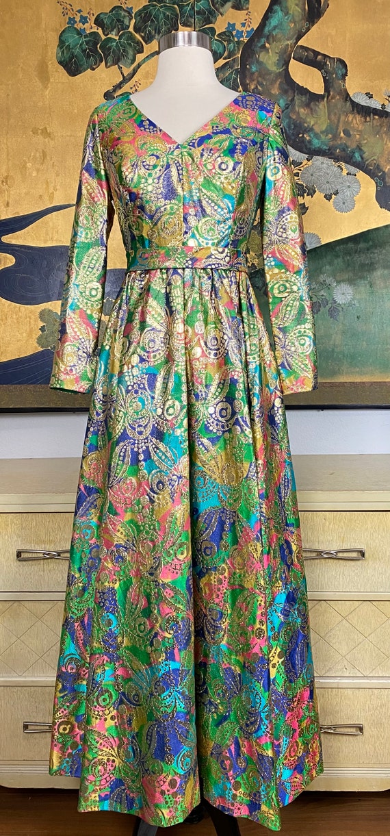 1960s Vintage Floor Length Brocade Evening Gown -… - image 2