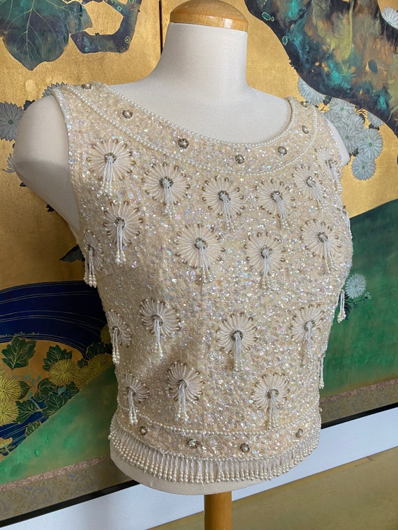 1960s Vintage Sequined and Beaded Knit Cropped Sw… - image 3