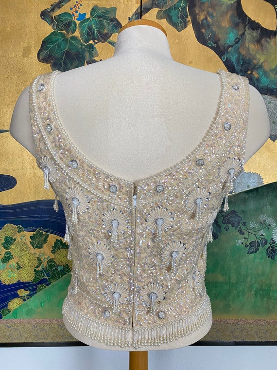 1960s Vintage Sequined and Beaded Knit Cropped Sw… - image 10