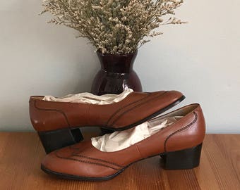 vintage 70s Miramonte short block heels size 7.5 M