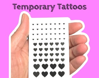 Ensemble de tatouages temporaires petit coeur noir faux tatouage