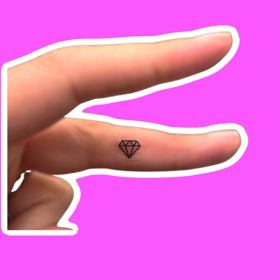 2pcs Black Diamond Crown & Gemstone Pattern Temporary Tattoo Sticker For  Fingers, Wrists, Small Body Parts | SHEIN ASIA