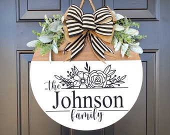 Front Door Decor, Last Name Door Hanger, Front Door Wreath, Personalized Sign, Custom Door, Year Round Sign, Housewarming Gift, Welcome Sign