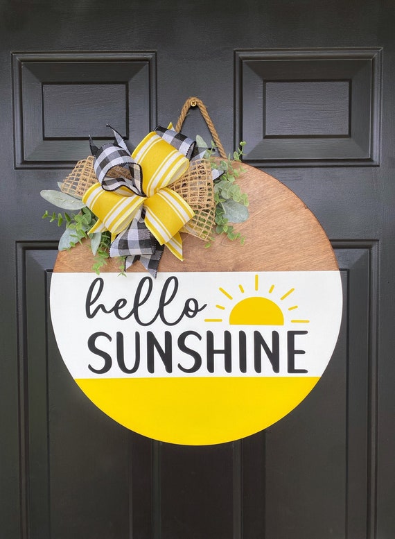 Hello Sunshine Door Hanger: Summer Wood Wreath
