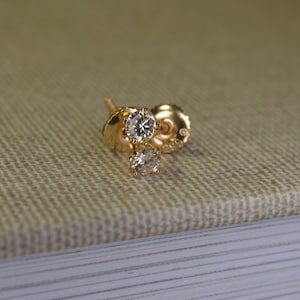 Diamond Stud Earrings (14K Yellow Gold)